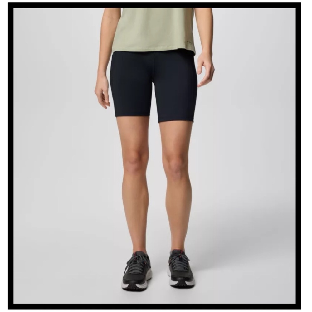 Women's Black Shorts - Picture 1 of 3